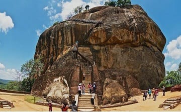 Resorts near Sigiriya Rock